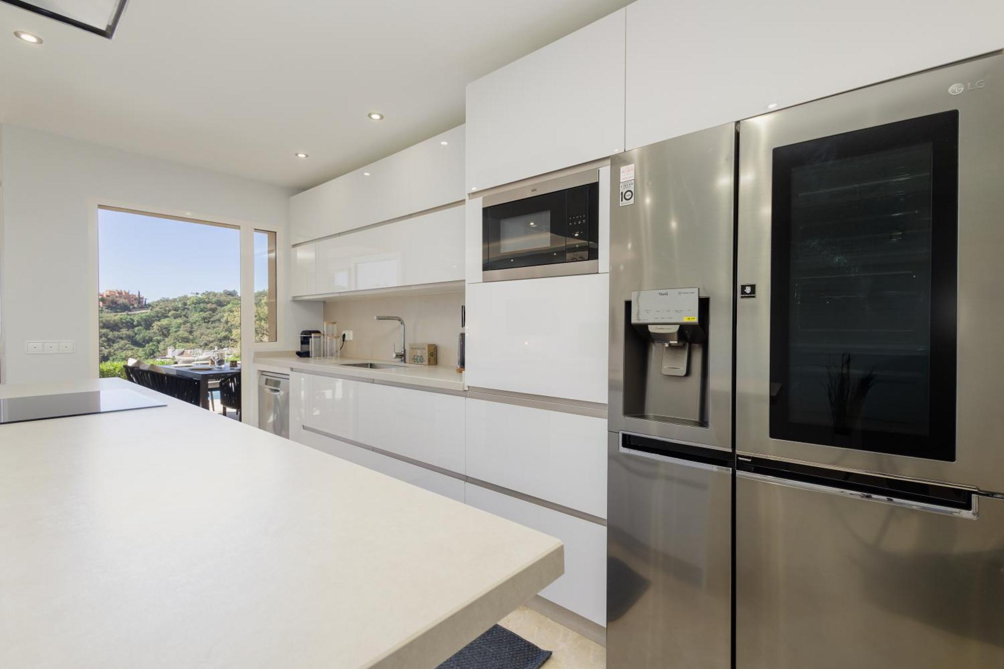 Private Heatable Infinity Pool With Sea Views In La Mairena, Marbella Apartment Sitio de Calahonda Ngoại thất bức ảnh