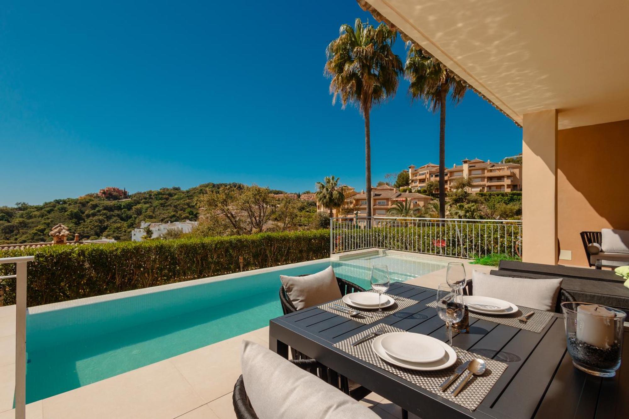 Private Heatable Infinity Pool With Sea Views In La Mairena, Marbella Apartment Sitio de Calahonda Ngoại thất bức ảnh